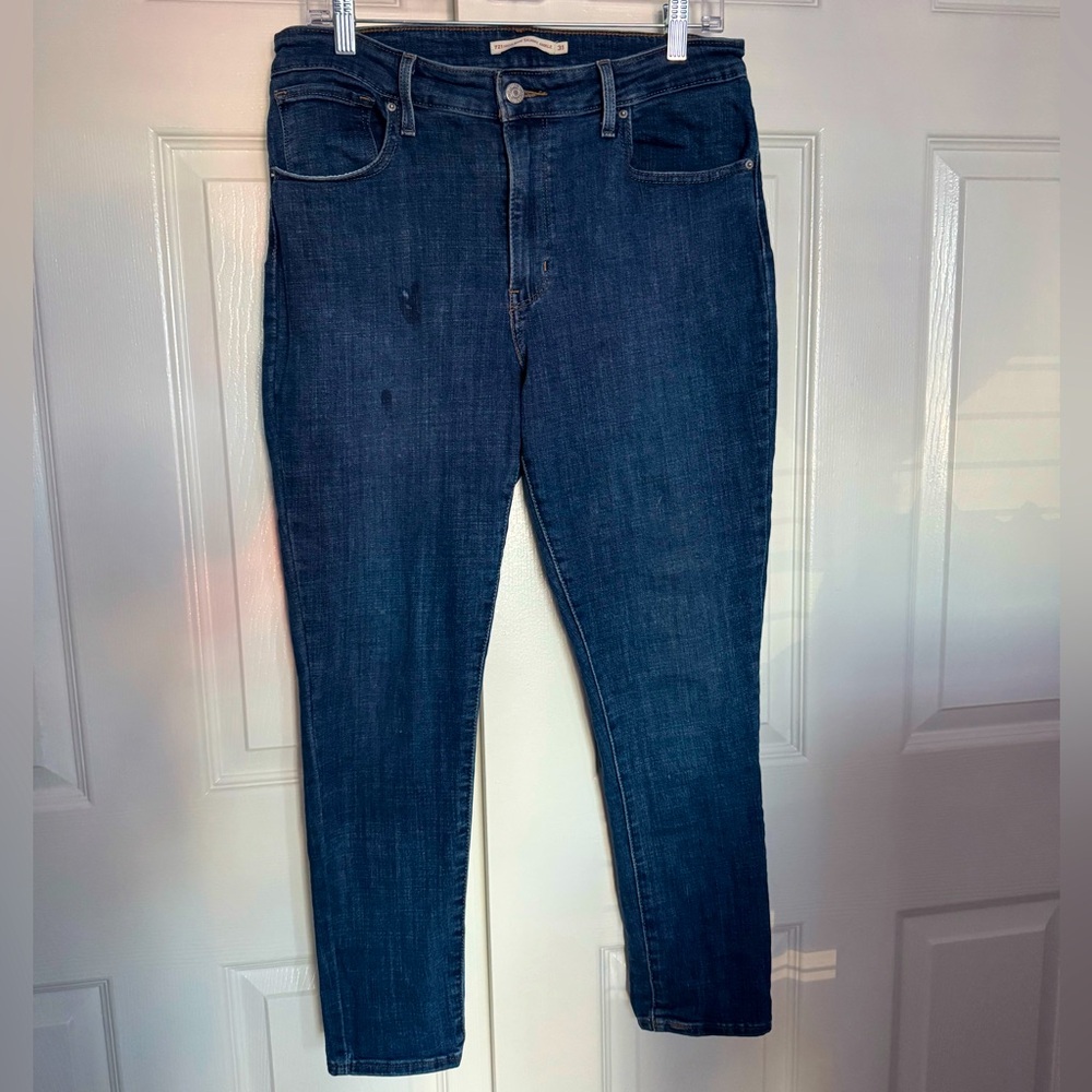 Levi’s Classic Blue Women's Jeans